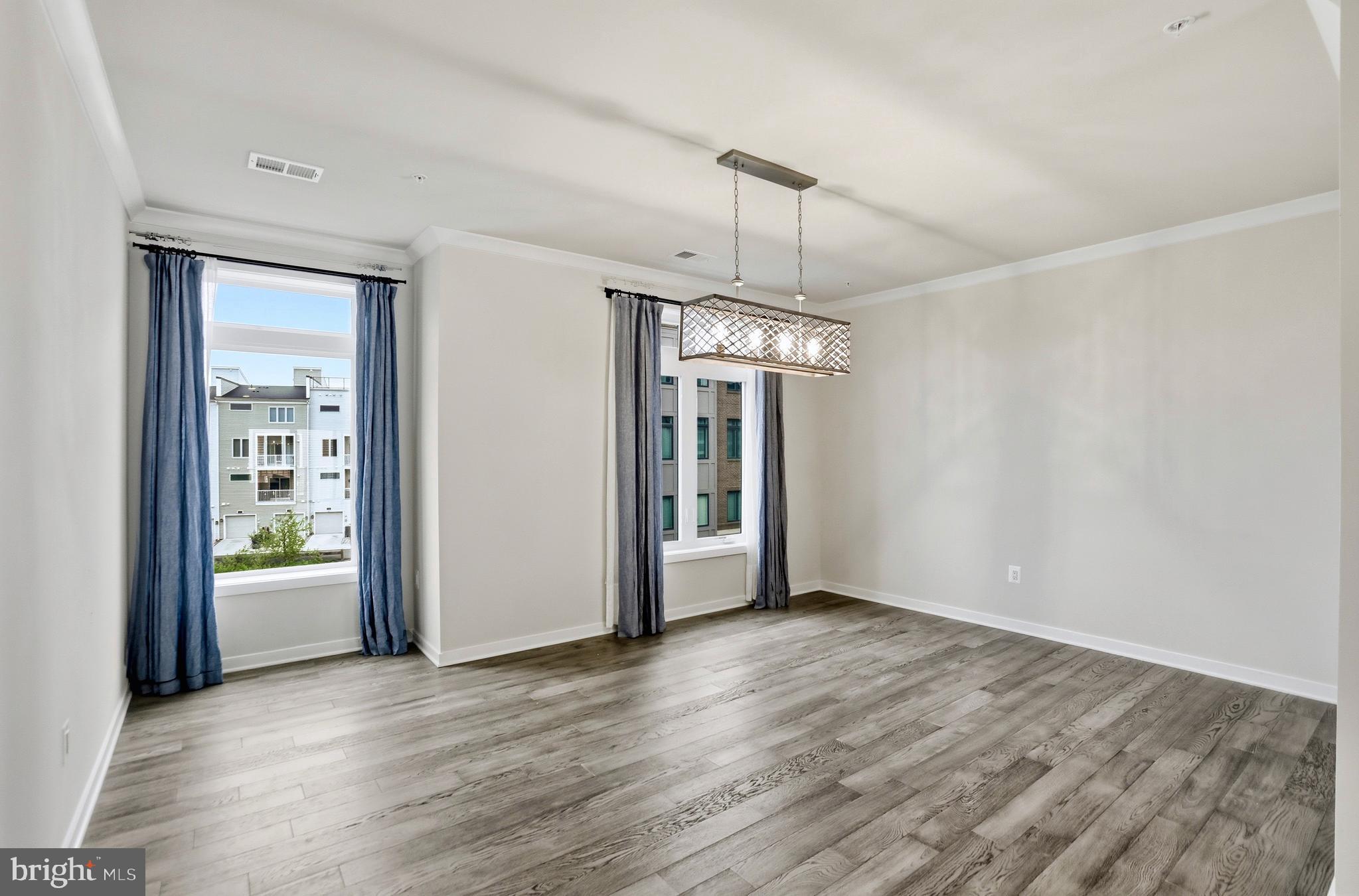 LOUDOUN VALLEY CARLISLE - Residential