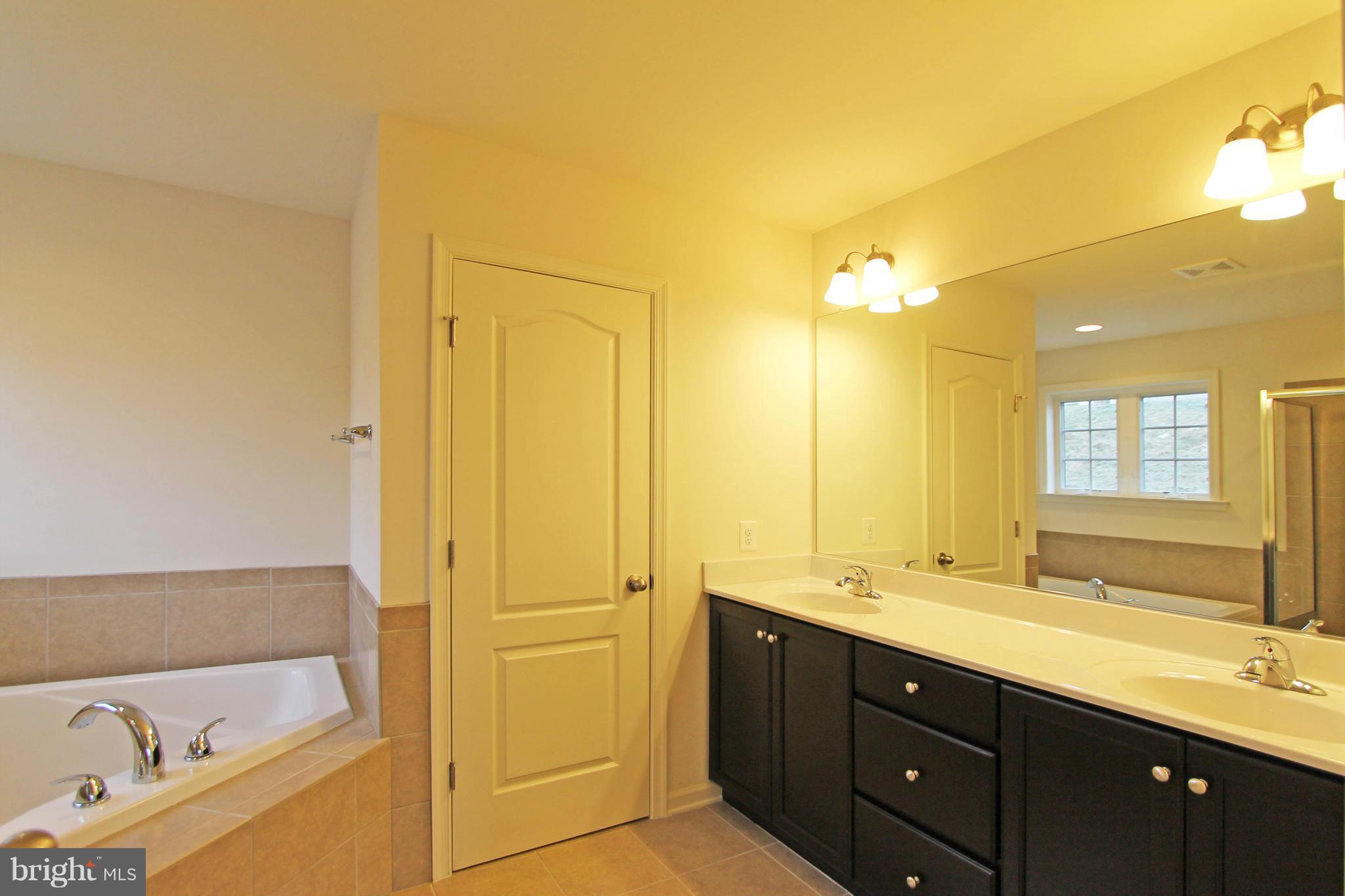 SHERIDAN ESTATES - Residential