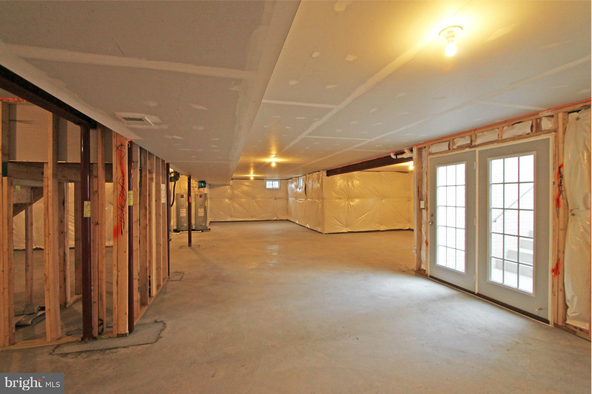 SHERIDAN ESTATES - Residential