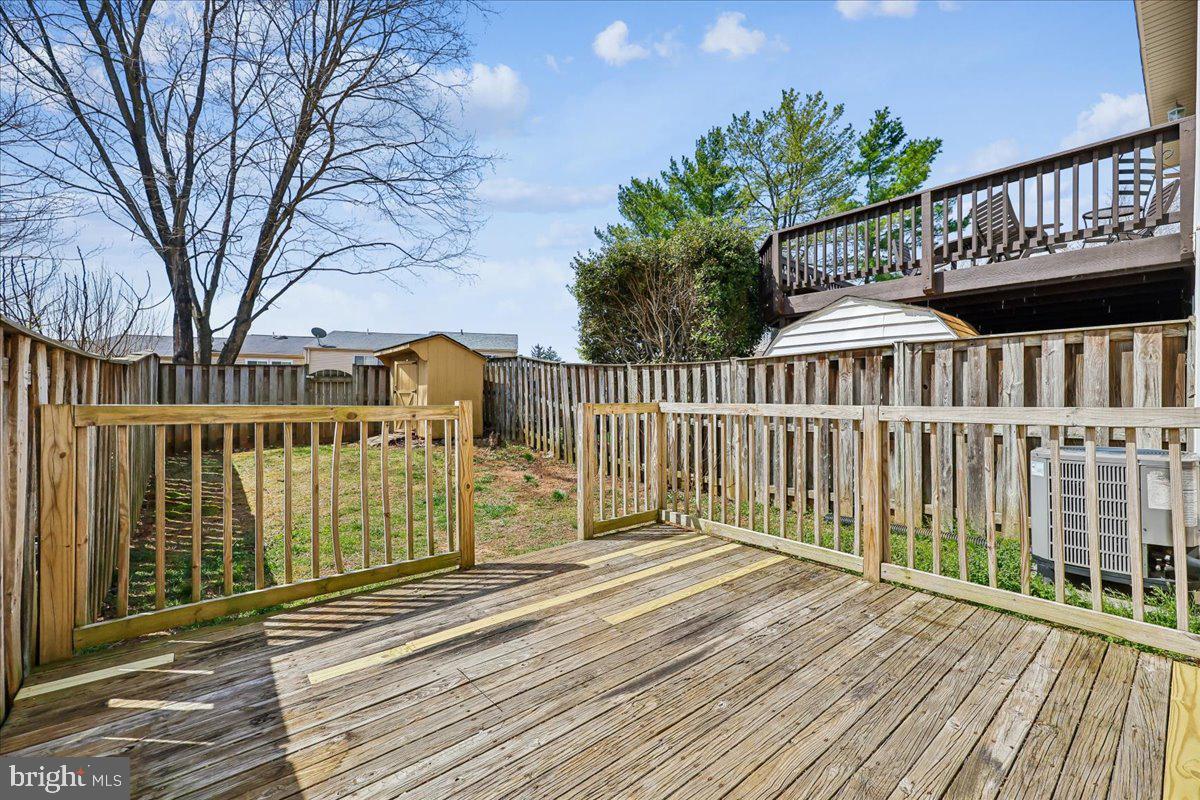 DAMASCUS MANOR - Residential