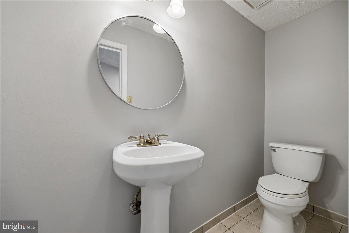 DAMASCUS MANOR - Residential