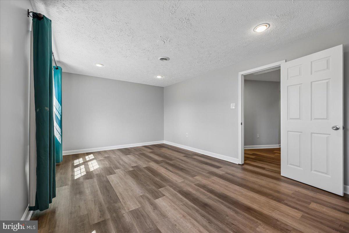 DAMASCUS MANOR - Residential