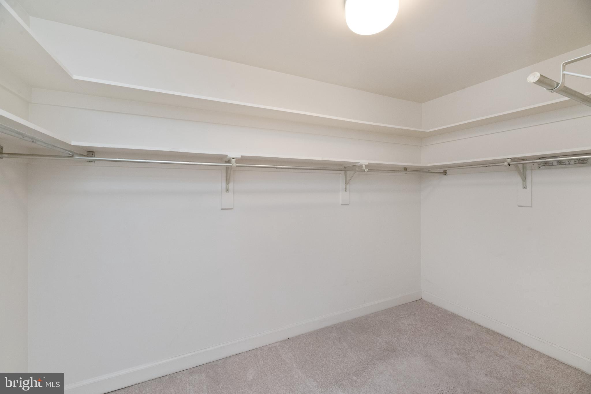 TOWSONGATE CONDOMINIUMS - Residential