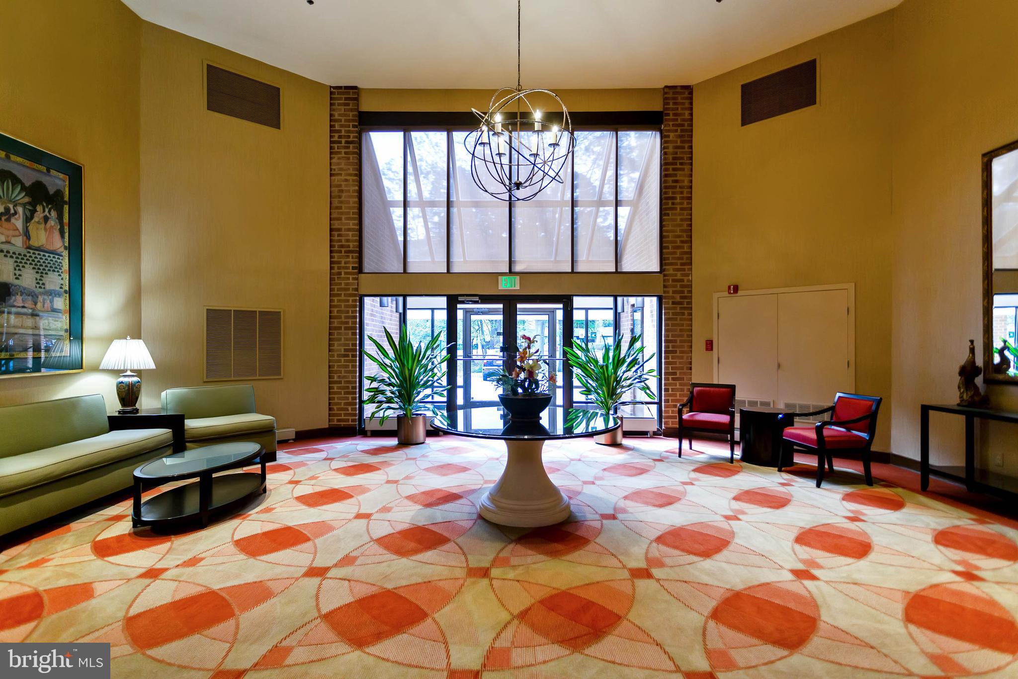 TOWSONGATE CONDOMINIUMS - Residential