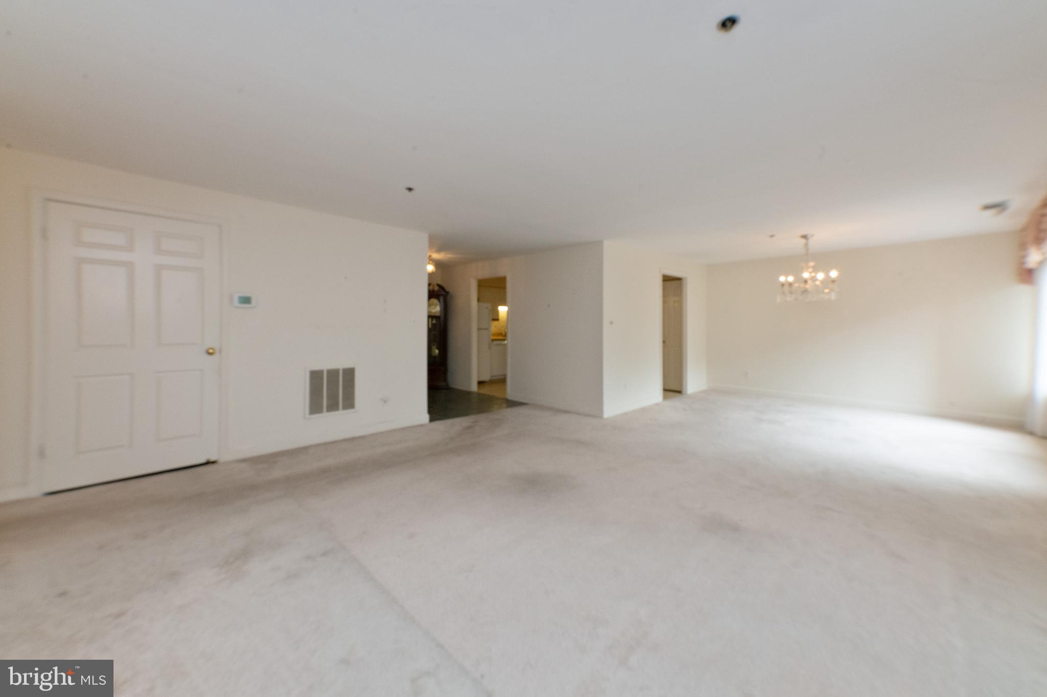 TOWSONGATE CONDOMINIUMS - Residential