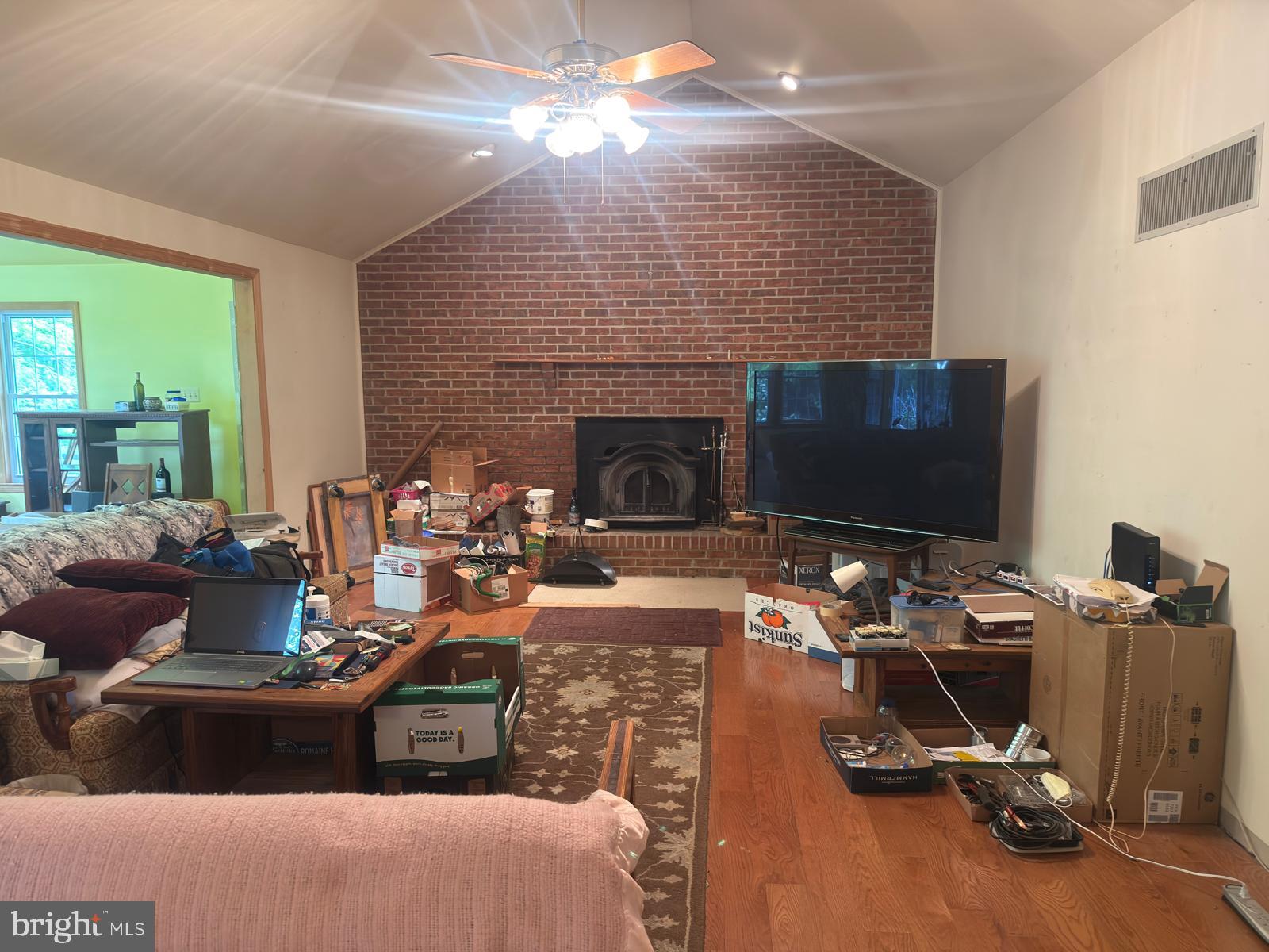 1701 UNDERWOOD ROAD