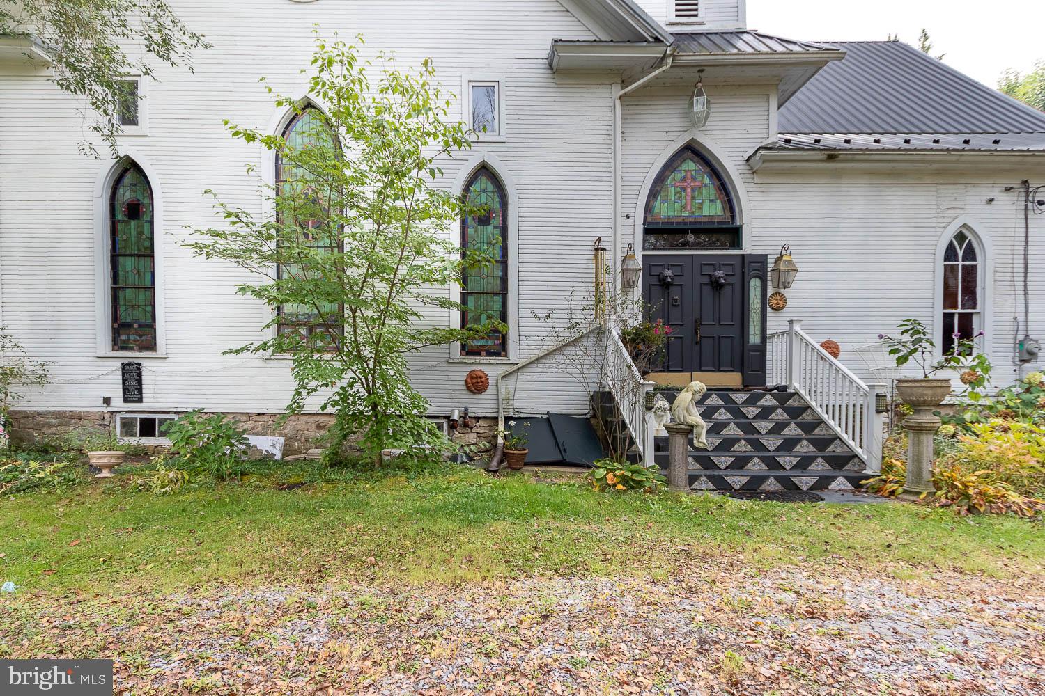 125 COLORADO ROAD