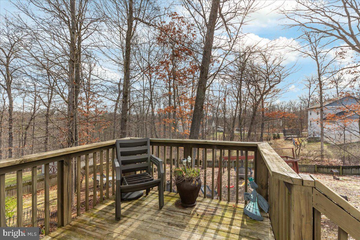 MIDDLE CREEK MANOR - Residential