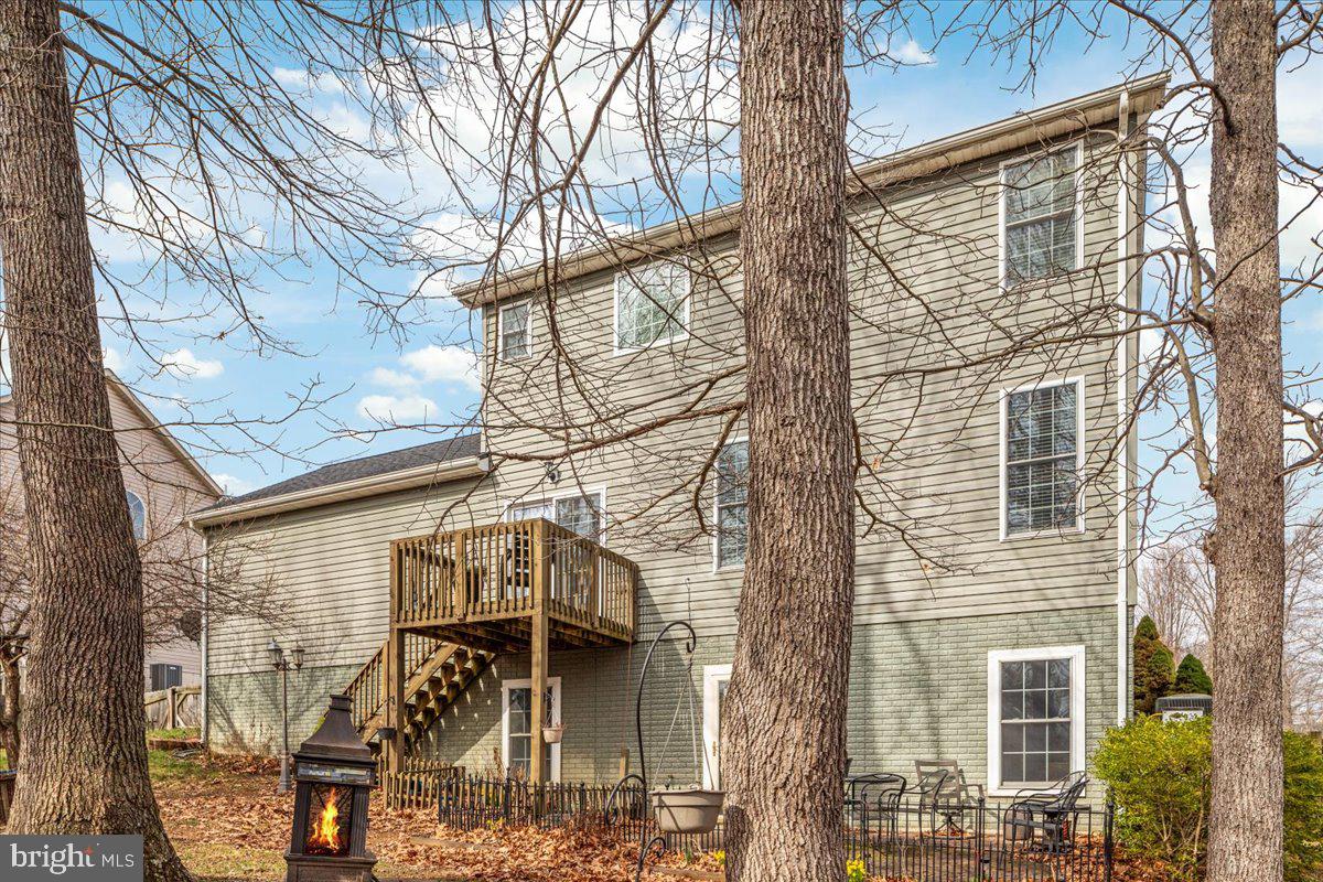 MIDDLE CREEK MANOR - Residential