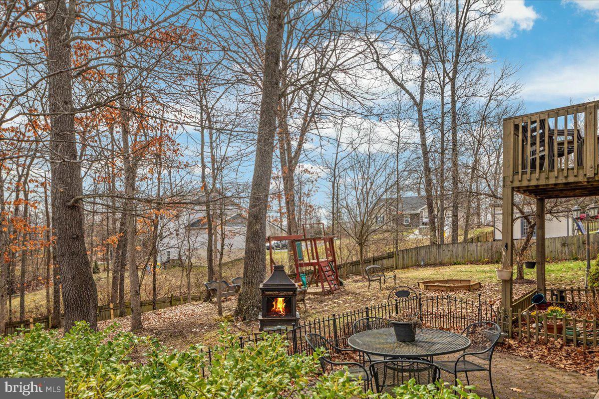 MIDDLE CREEK MANOR - Residential