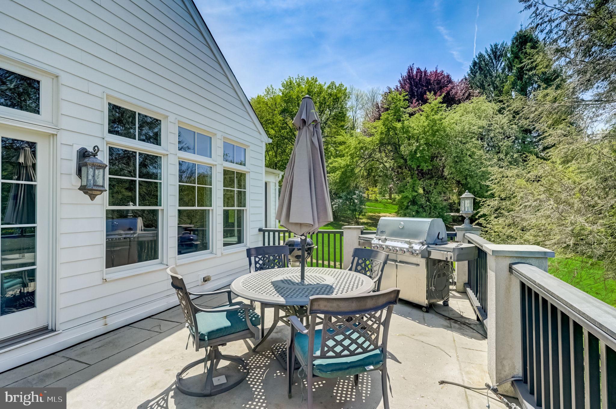 RADNOR HUNT - Residential