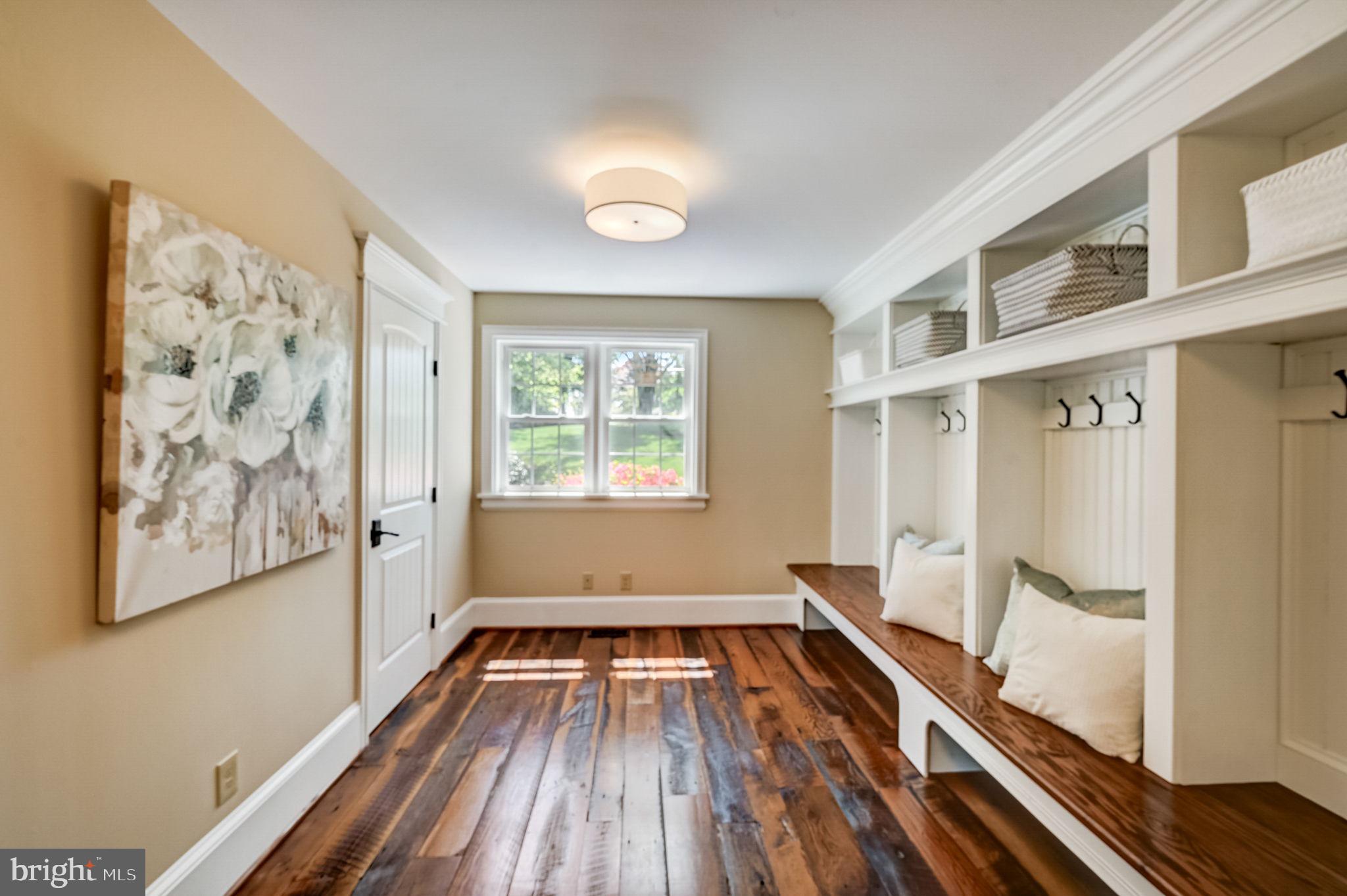 RADNOR HUNT - Residential