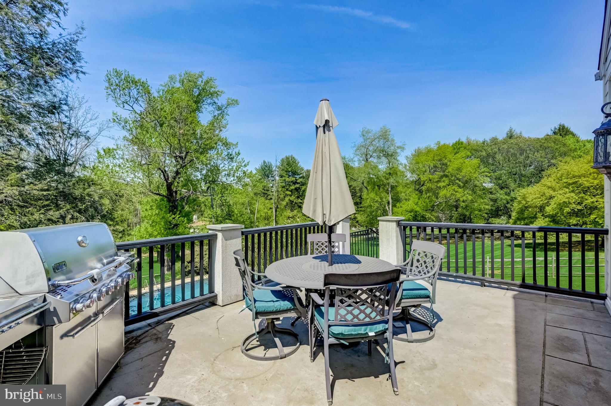 RADNOR HUNT - Residential