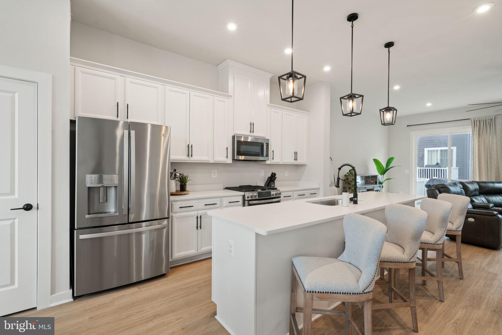 POTOMAC SHORES - Residential