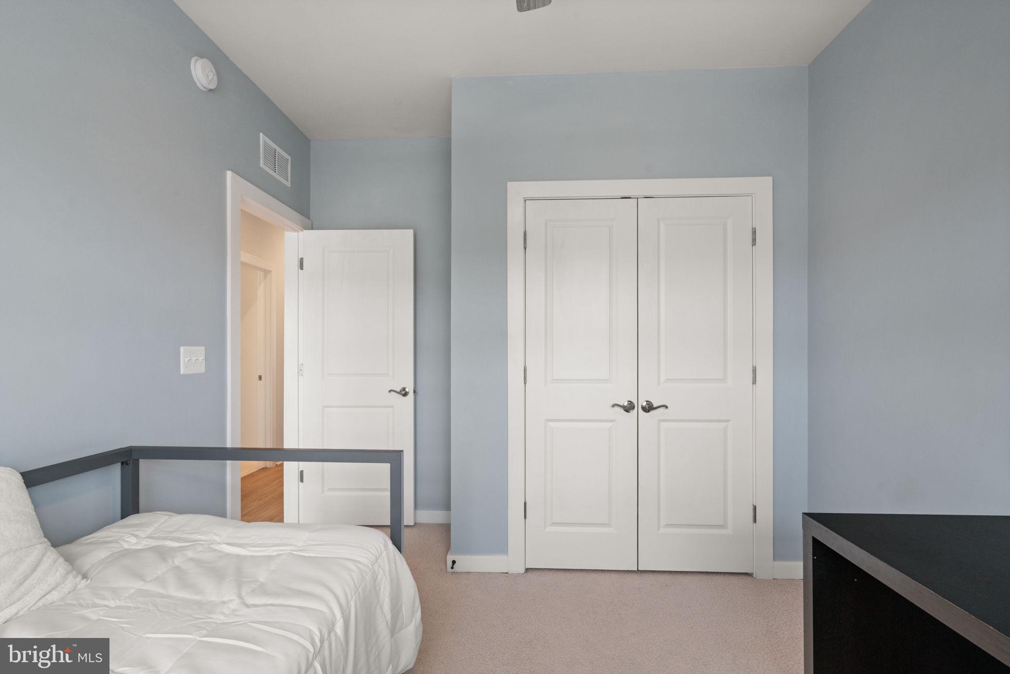 POTOMAC SHORES - Residential