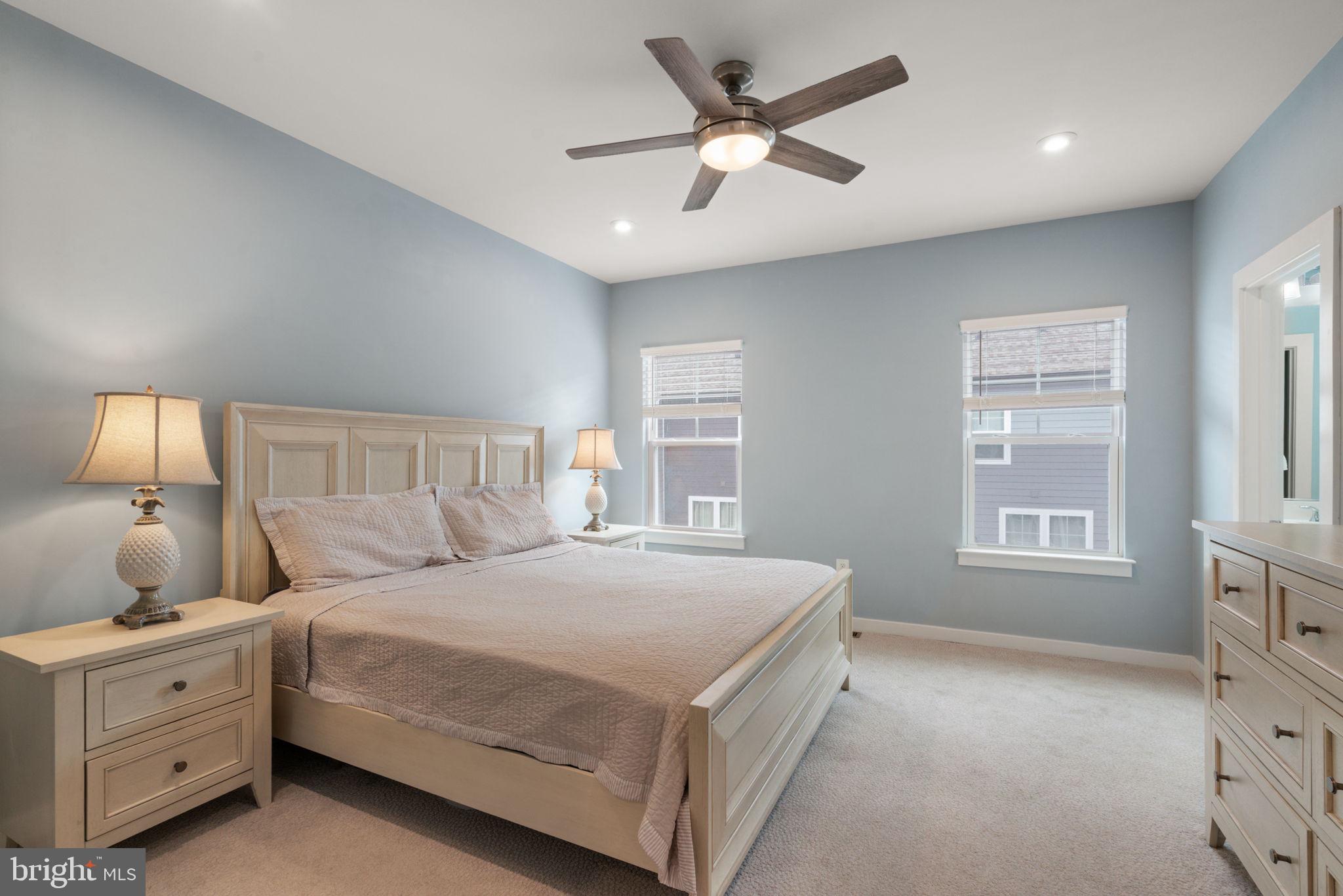 POTOMAC SHORES - Residential