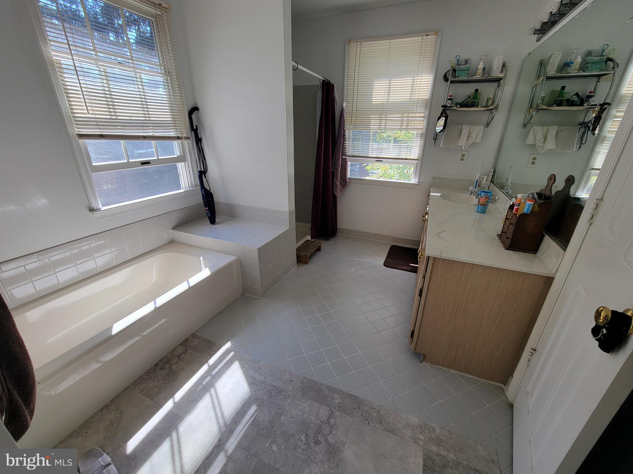 TASKERS CHANCE - Residential