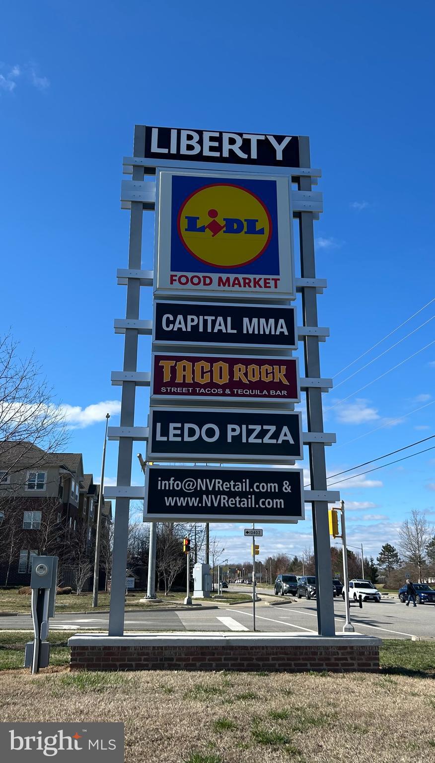 LORTON TOWN CNTR LANDBAY - Residential