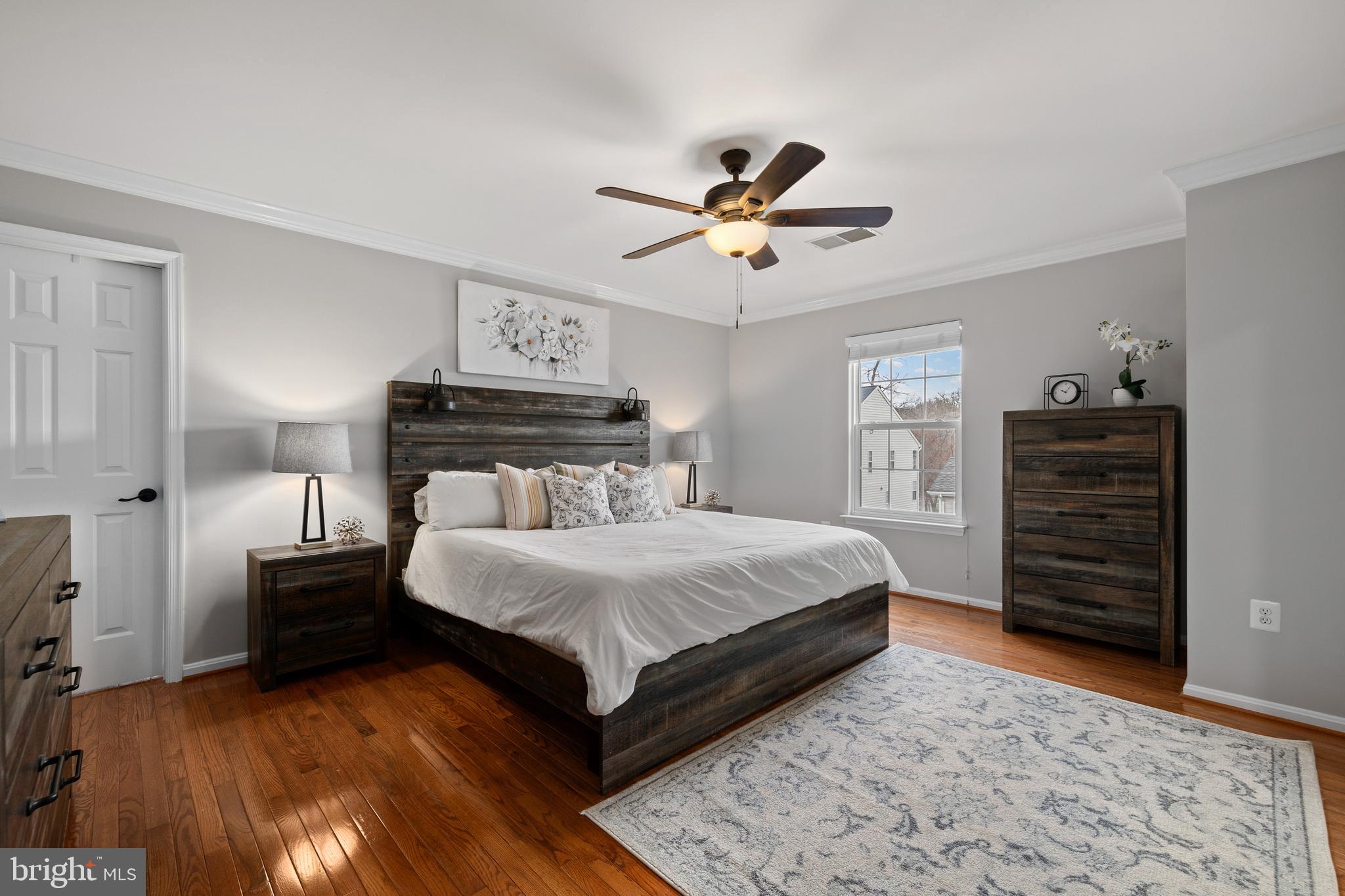 LORTON TOWN CNTR LANDBAY - Residential