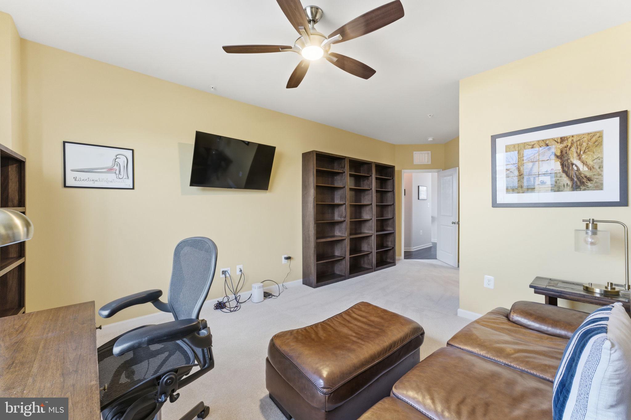 RIDGES AT LOUDOUN VALLEY - Residential