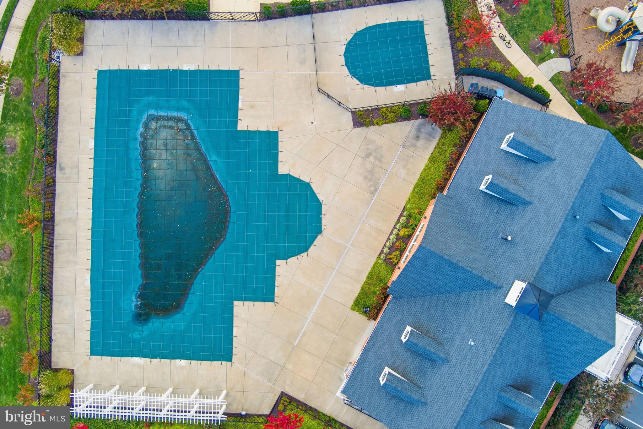 RIDGES AT LOUDOUN VALLEY - Residential