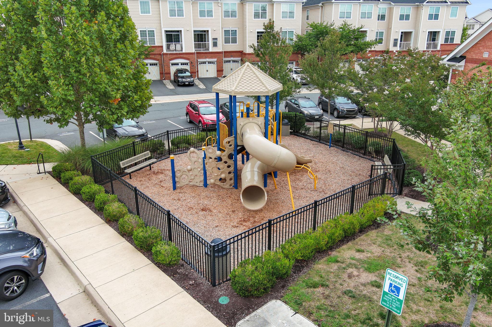 RIDGES AT LOUDOUN VALLEY - Residential