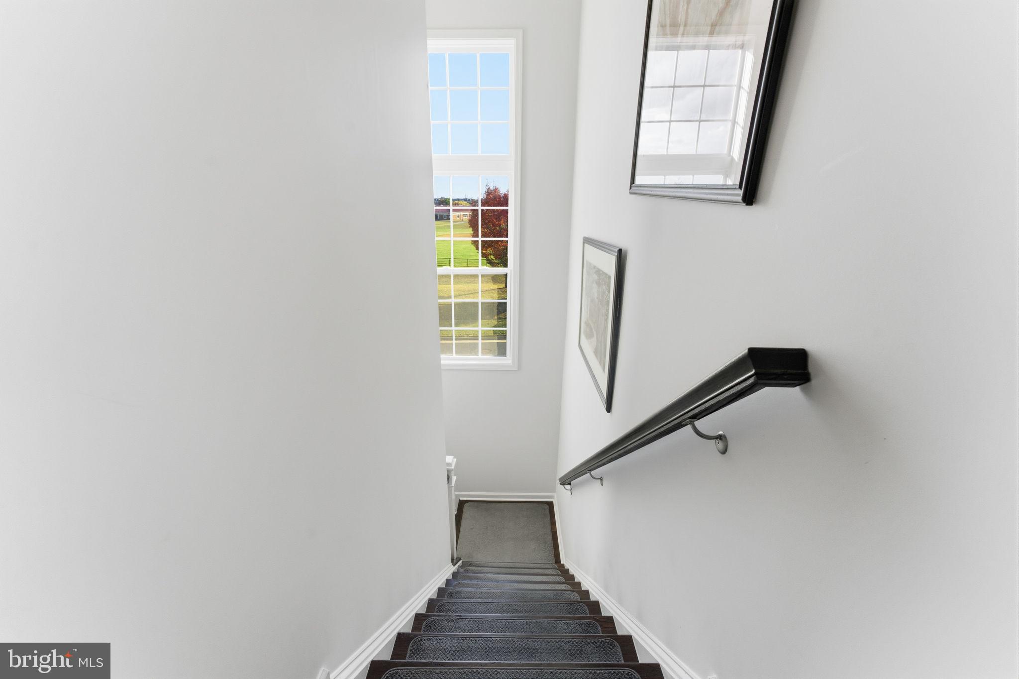 RIDGES AT LOUDOUN VALLEY - Residential