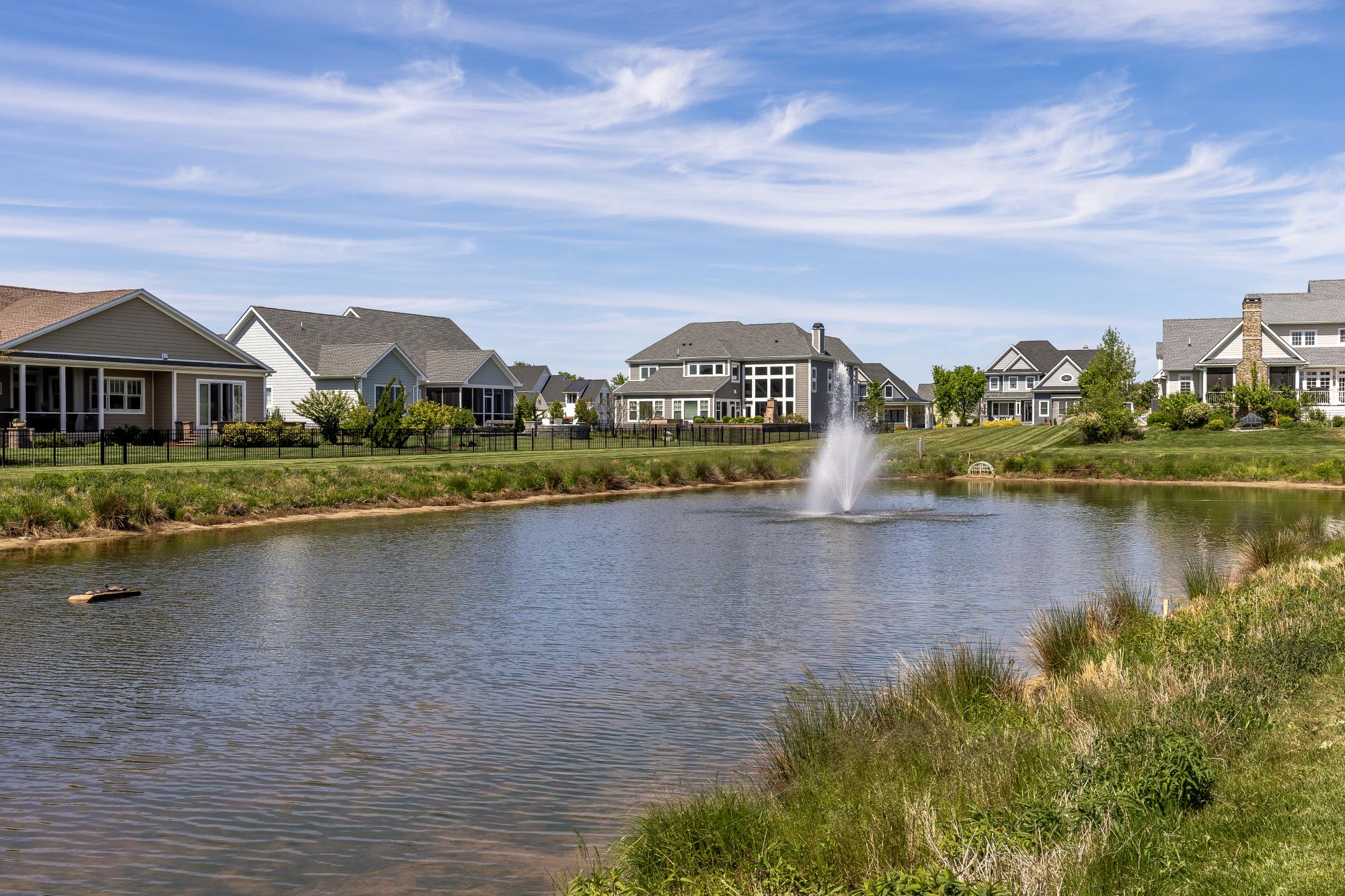 SHOWFIELD - Residential