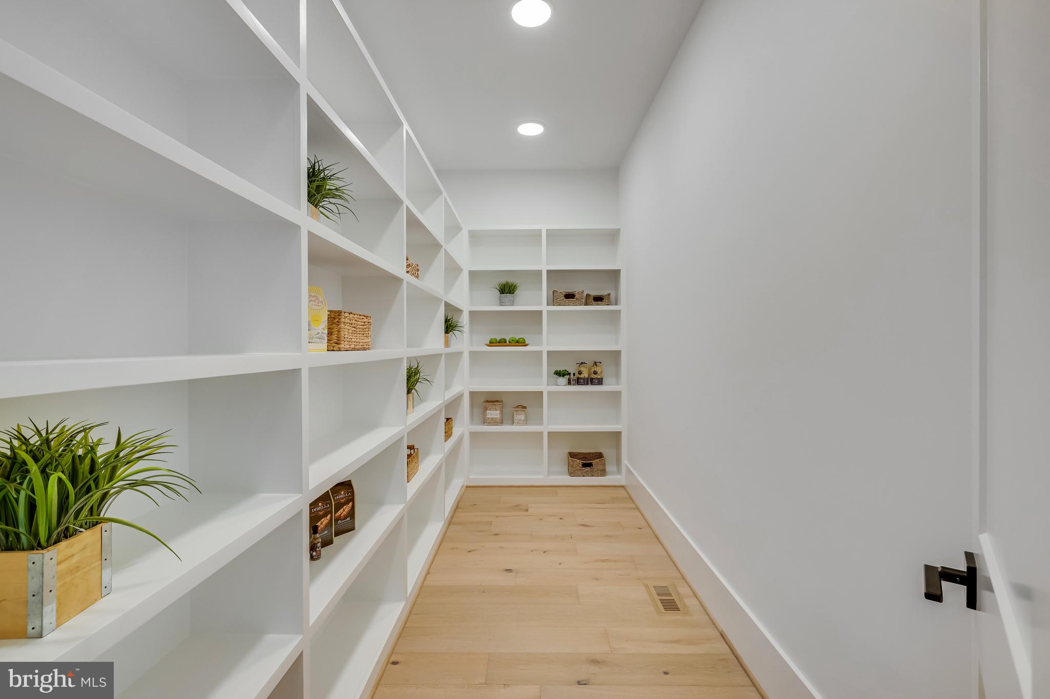 LITTLE VIENNA ESTATES - Residential