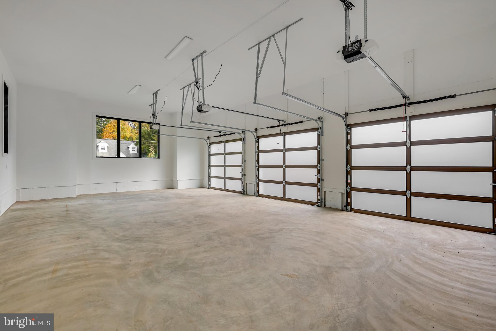 LITTLE VIENNA ESTATES - Residential