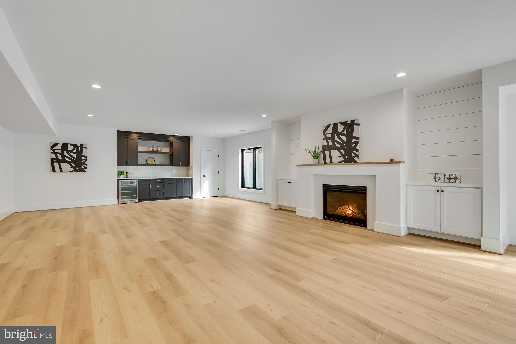 LITTLE VIENNA ESTATES - Residential