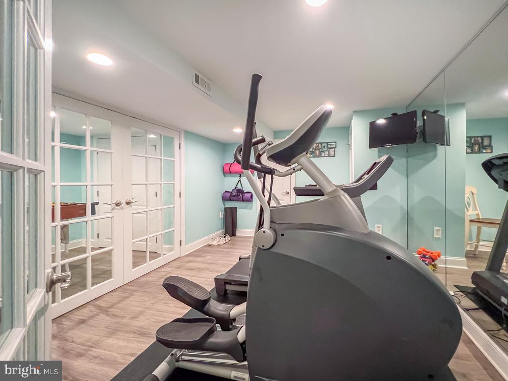 NORTHAMPTON ESTS - Residential