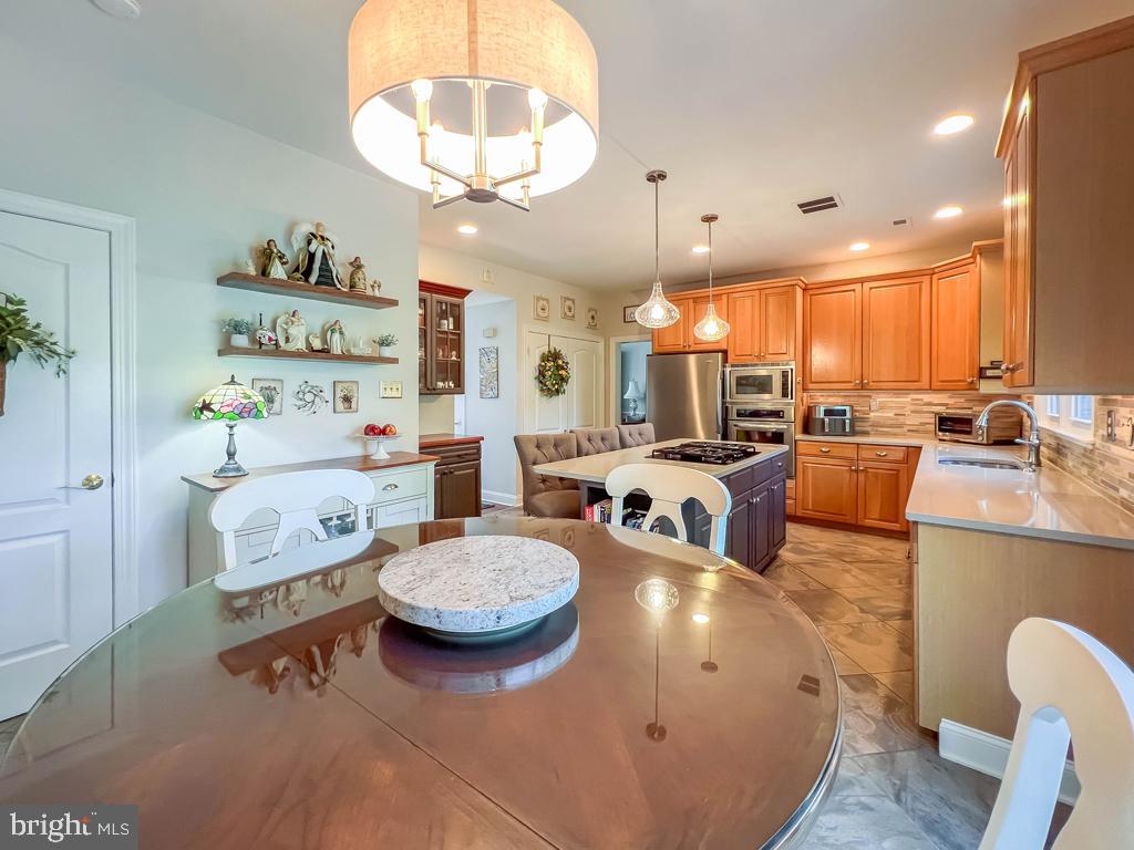 NORTHAMPTON ESTS - Residential