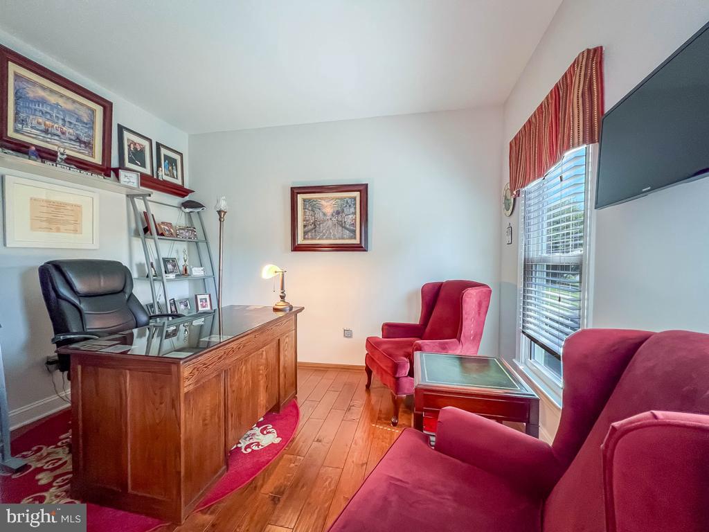 NORTHAMPTON ESTS - Residential