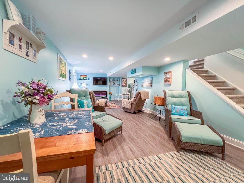 NORTHAMPTON ESTS - Residential