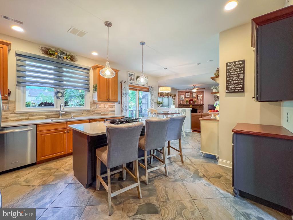 NORTHAMPTON ESTS - Residential