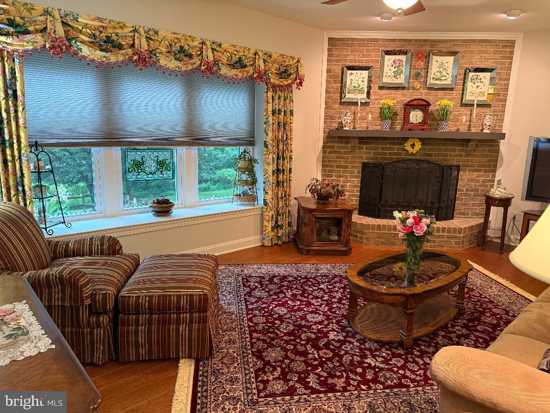 NORTHAMPTON ESTS - Residential