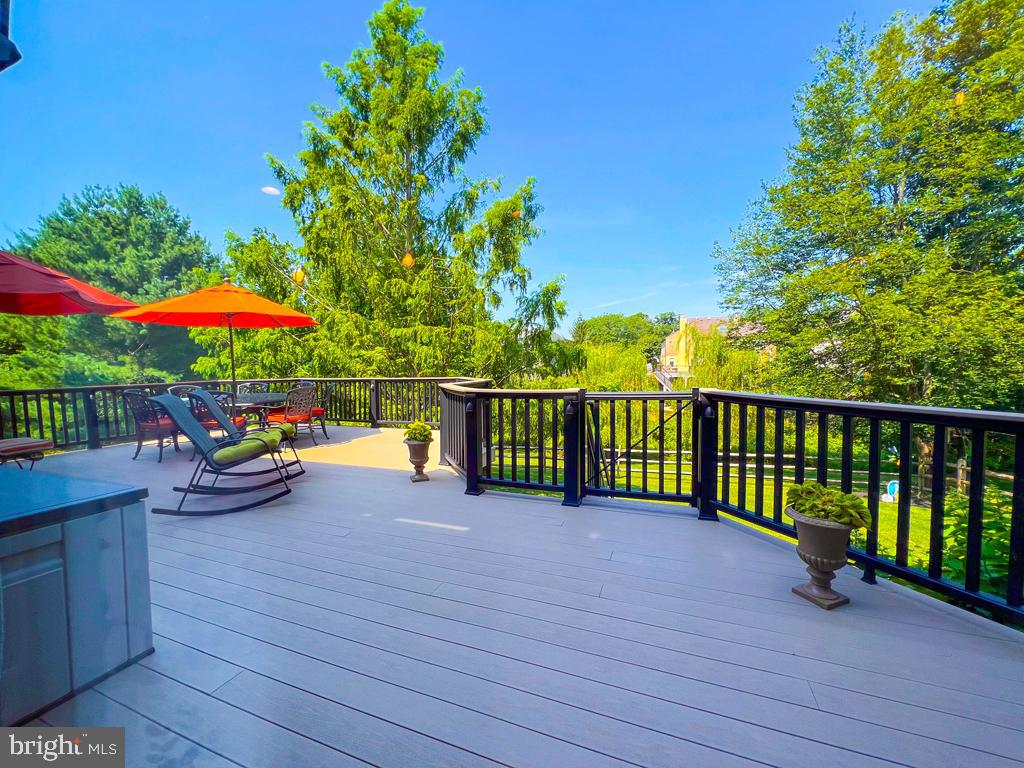 NORTHAMPTON ESTS - Residential