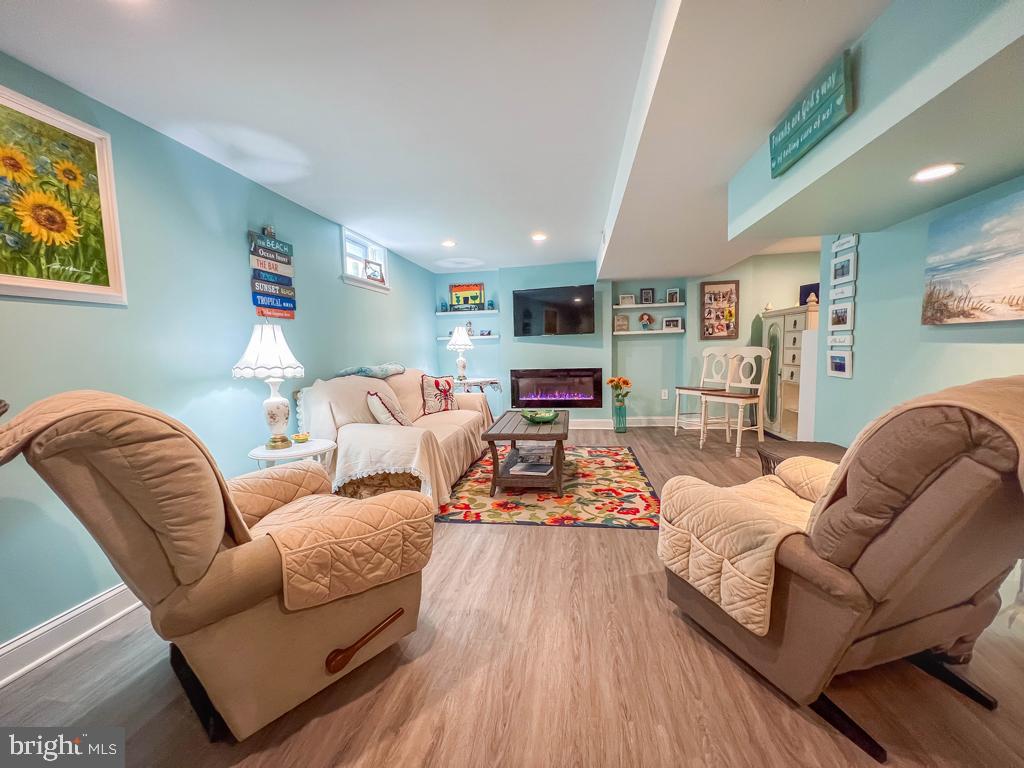 NORTHAMPTON ESTS - Residential