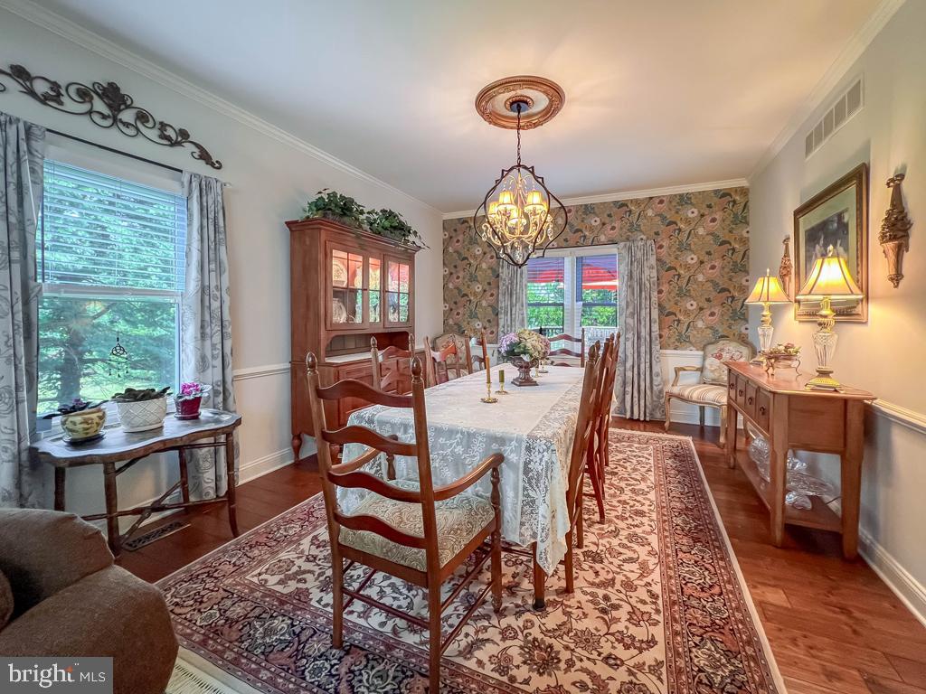 NORTHAMPTON ESTS - Residential