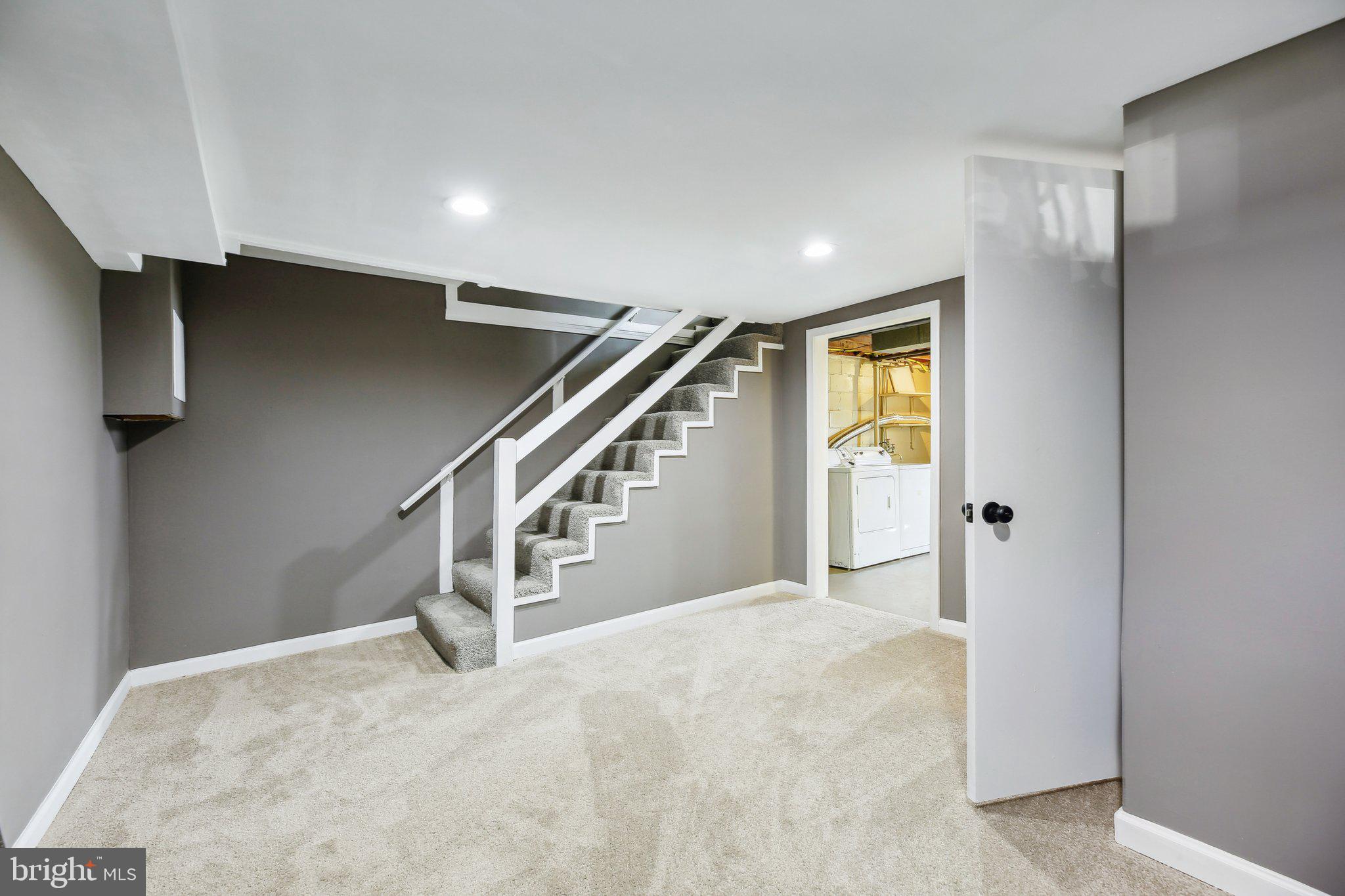 DUNDALK VILLAGE - Residential