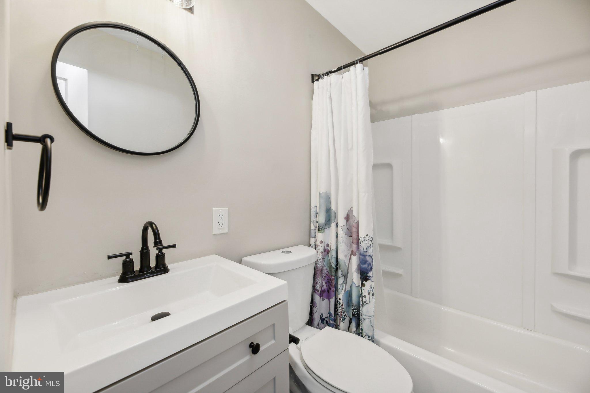 DUNDALK VILLAGE - Residential