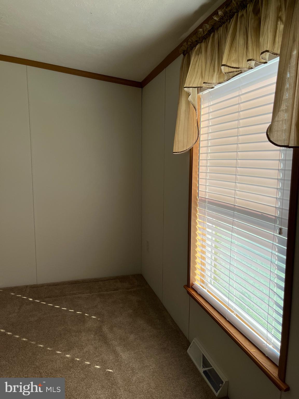 WOODLAWN ESTATES - Residential