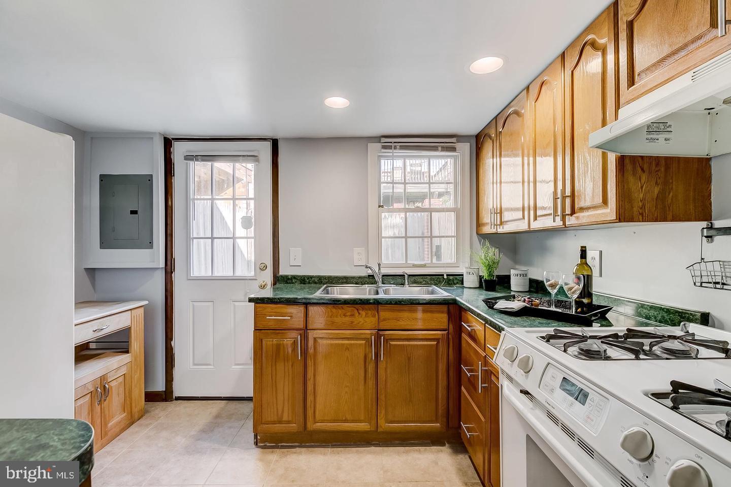 FEDERAL HILL HISTORIC DISTRICT - Residential