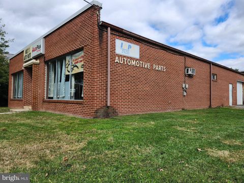 827 S SPRUCE STREET ELIZABETHTOWN PA 17022