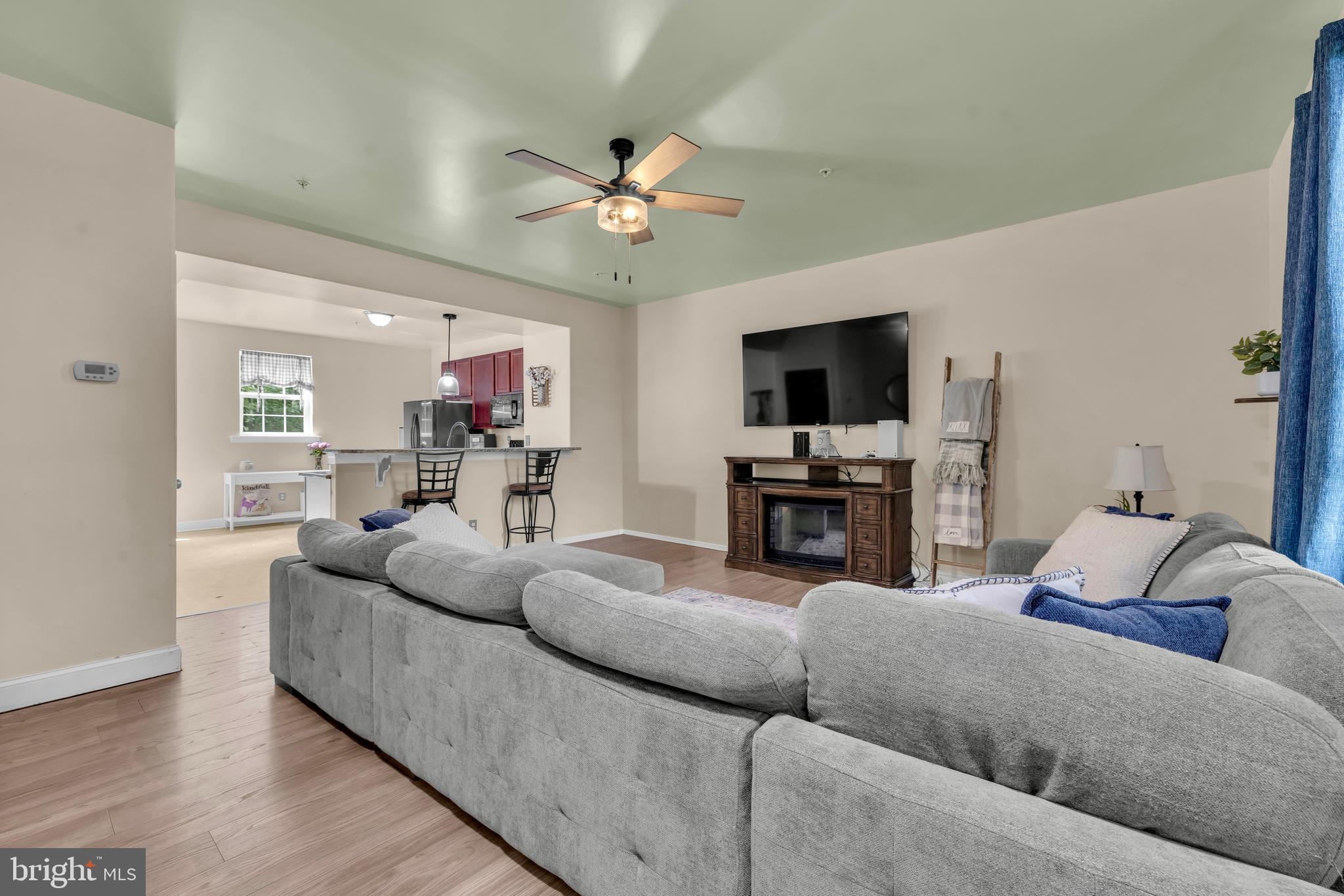 PINERIDGE - Residential