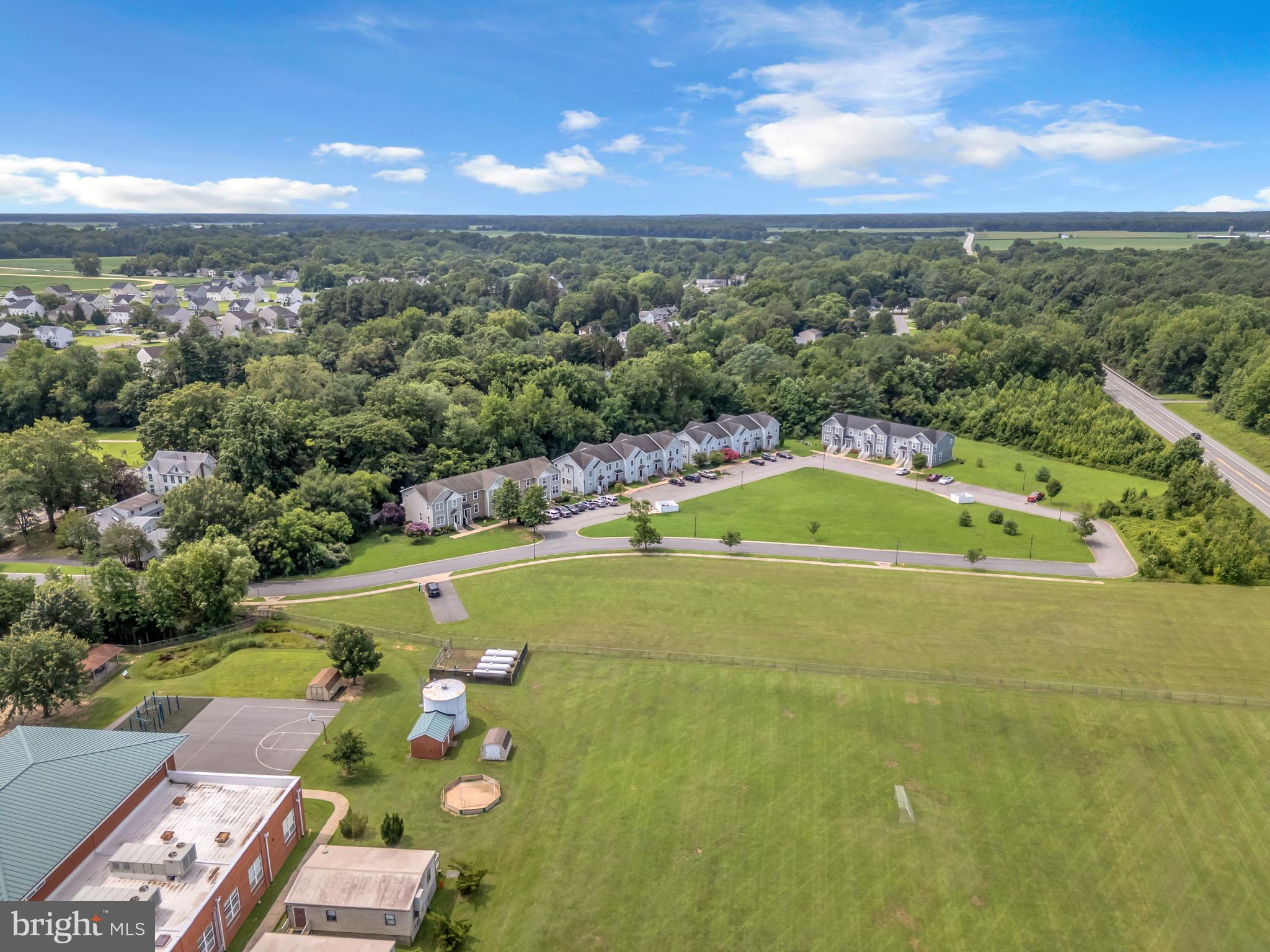 PINERIDGE - Residential