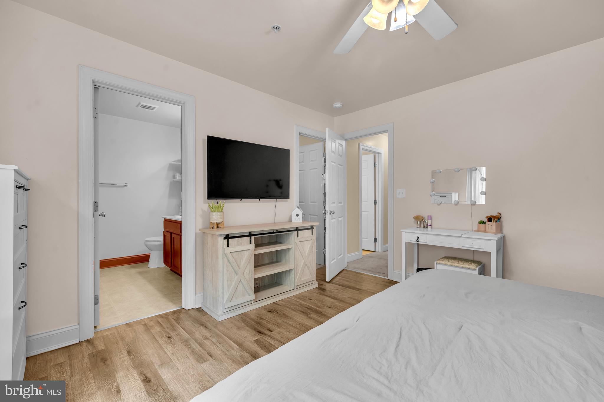 PINERIDGE - Residential