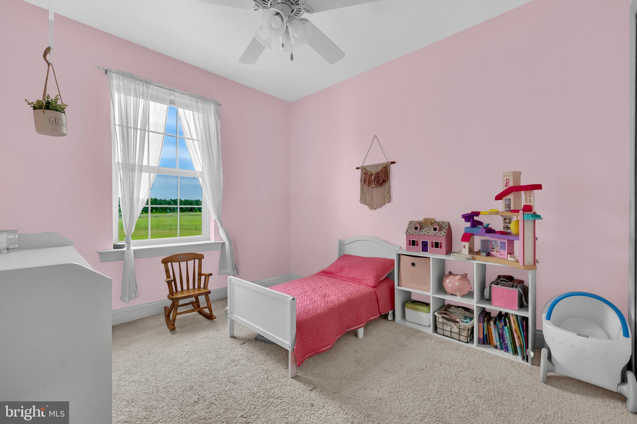 PINERIDGE - Residential