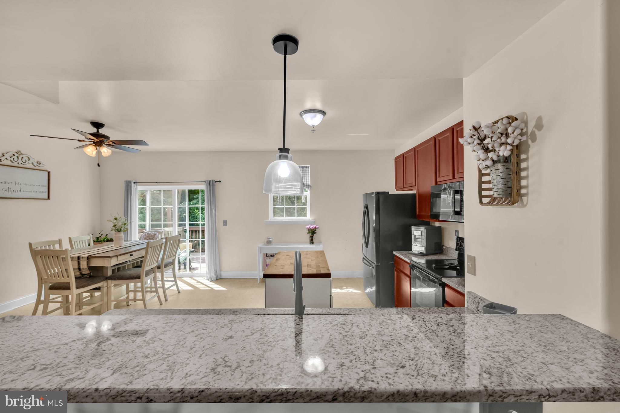 PINERIDGE - Residential